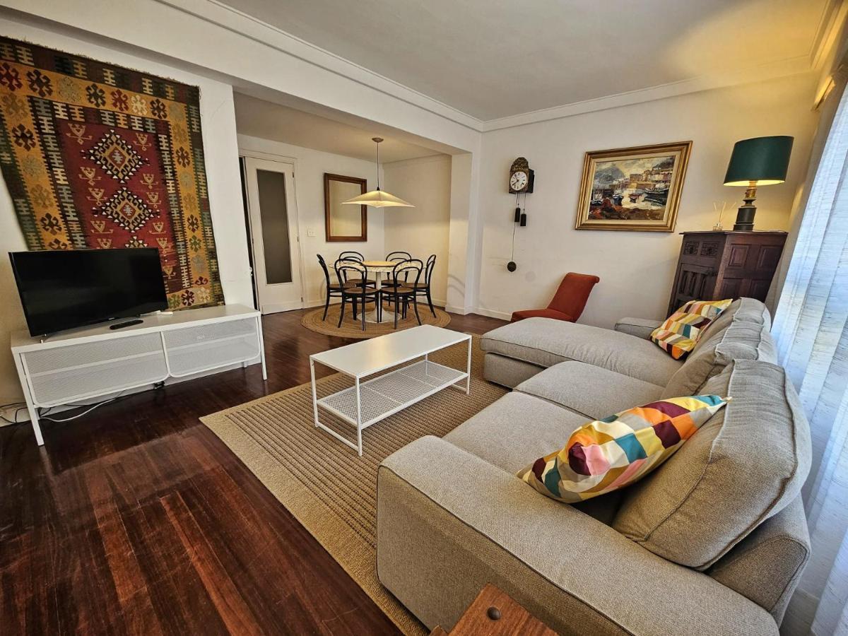Appartement Amplio Piso En La Playa De 135 M2 Con Garaje à Zarautz Extérieur photo